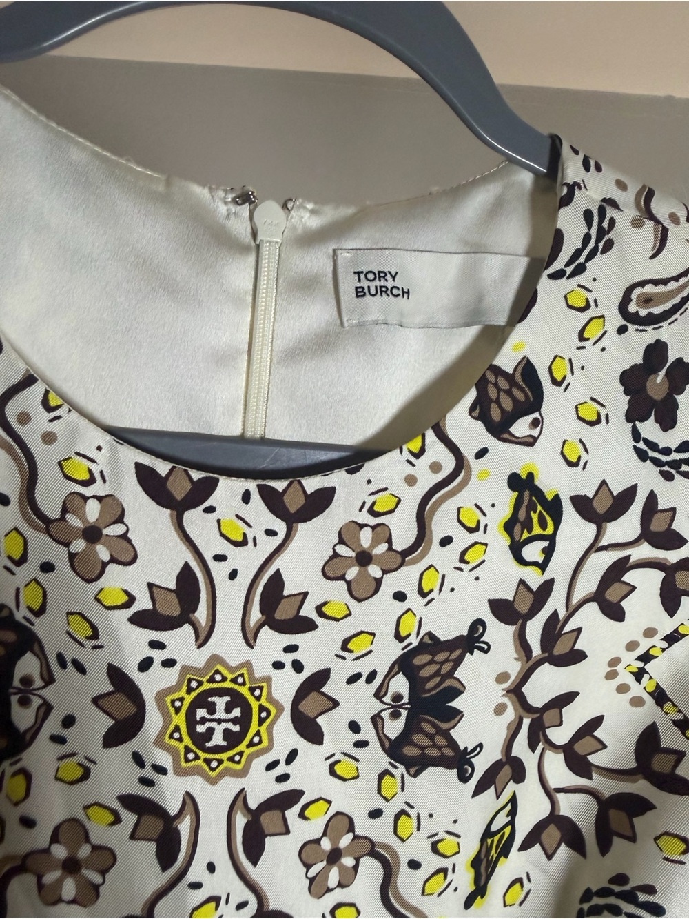 Tory Burch Sleeveless Floral Fit & Flare Dress - White & Brown Yellow Accents 2 - Picture 4 of 8